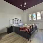 Samama House *
