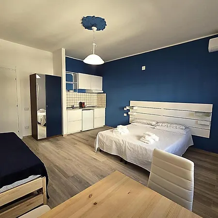 Samama House Apartment